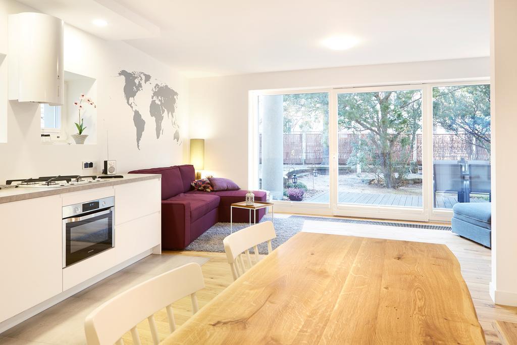 Lovely Lux Garden Flat Near Royal Park Apartment Warsaw Exterior photo